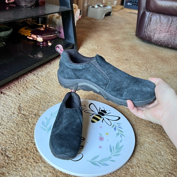 Merrell Jungle Moc Slip On Shoes in Black Suede Leather kids size 5. - Picture 17 of 17